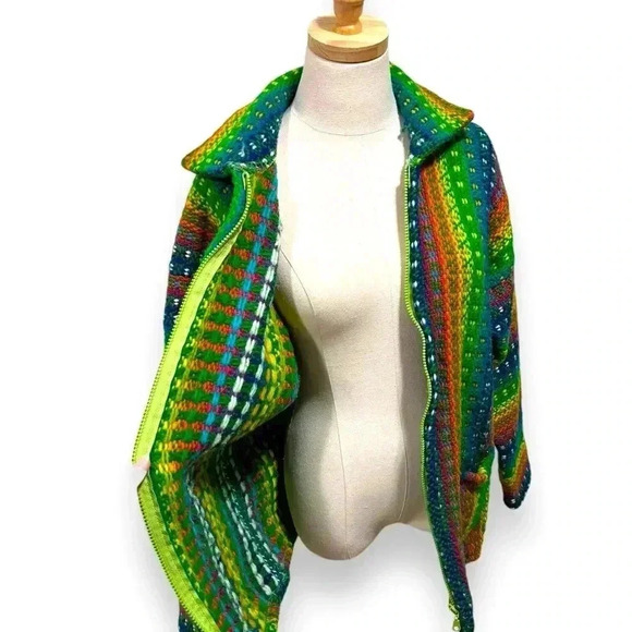 Unisex Ecuadorian 100% Wool Rainbow Cable Knit Full Zip Sweater - Picture 9 of 11